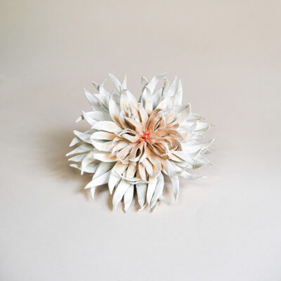 Dahlia front No. 01.01. - "Dahlia"